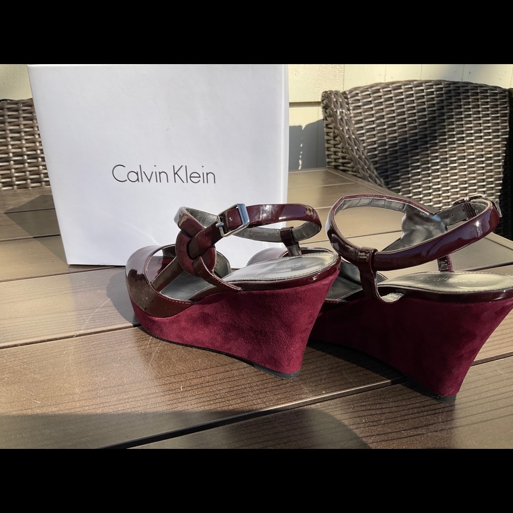 Calvin Klein Steffi Patent Bordeaux Wedge